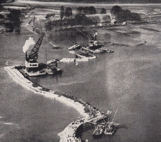 4 juni 1953 werkzaamheden aan de westelijke ringdijk bij kruiningen